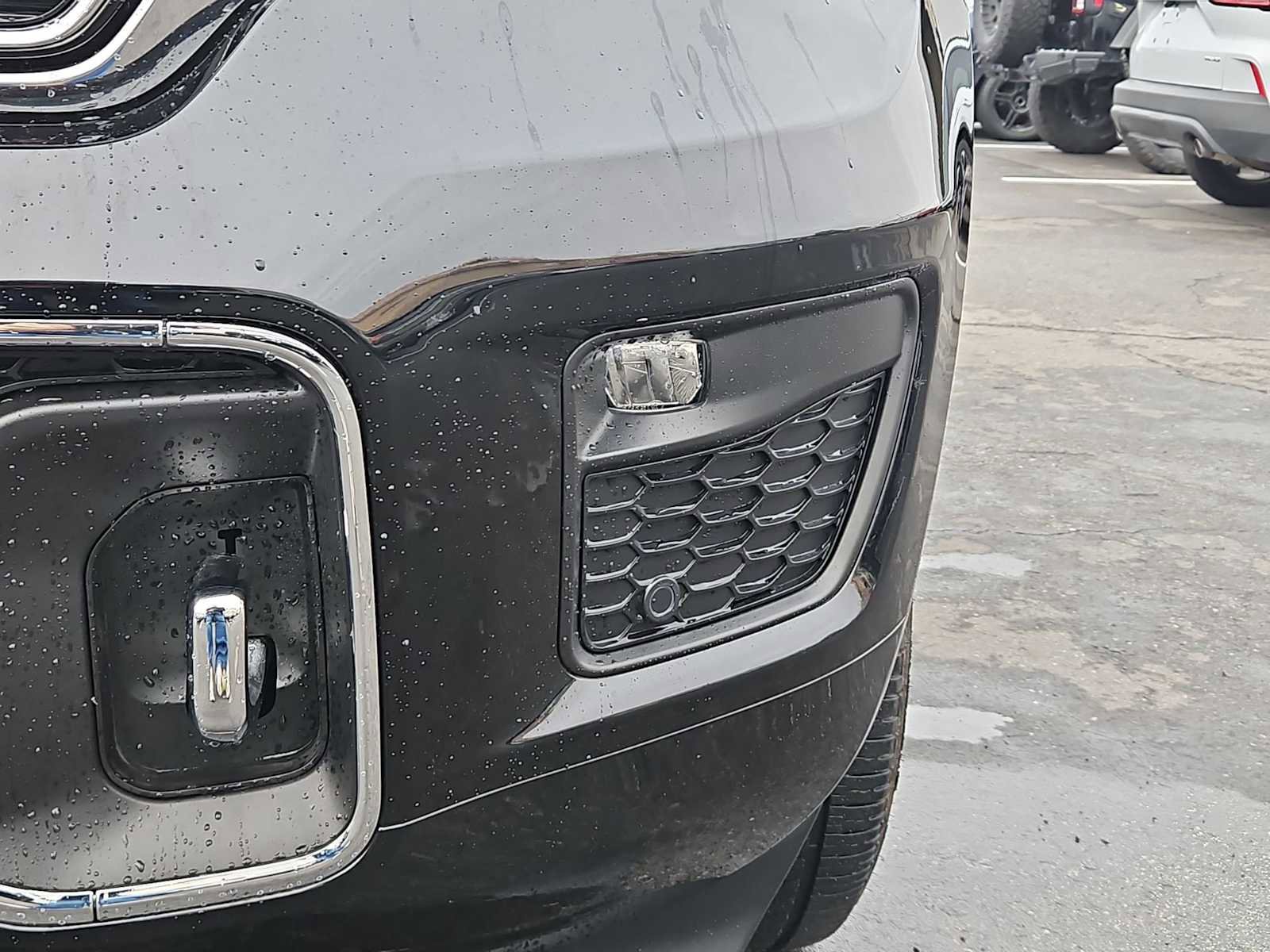 Used 2023 Jeep Grand Cherokee Overland image 11