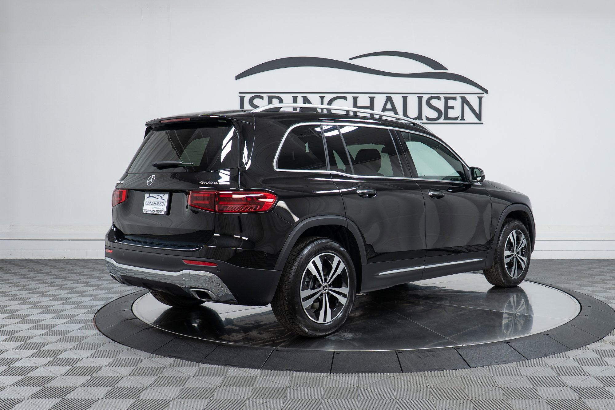New 2026 Mercedes-Benz GLB 250 4MATIC image 5