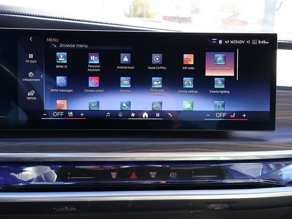 Used 2023 BMW 760i xDrive image 58