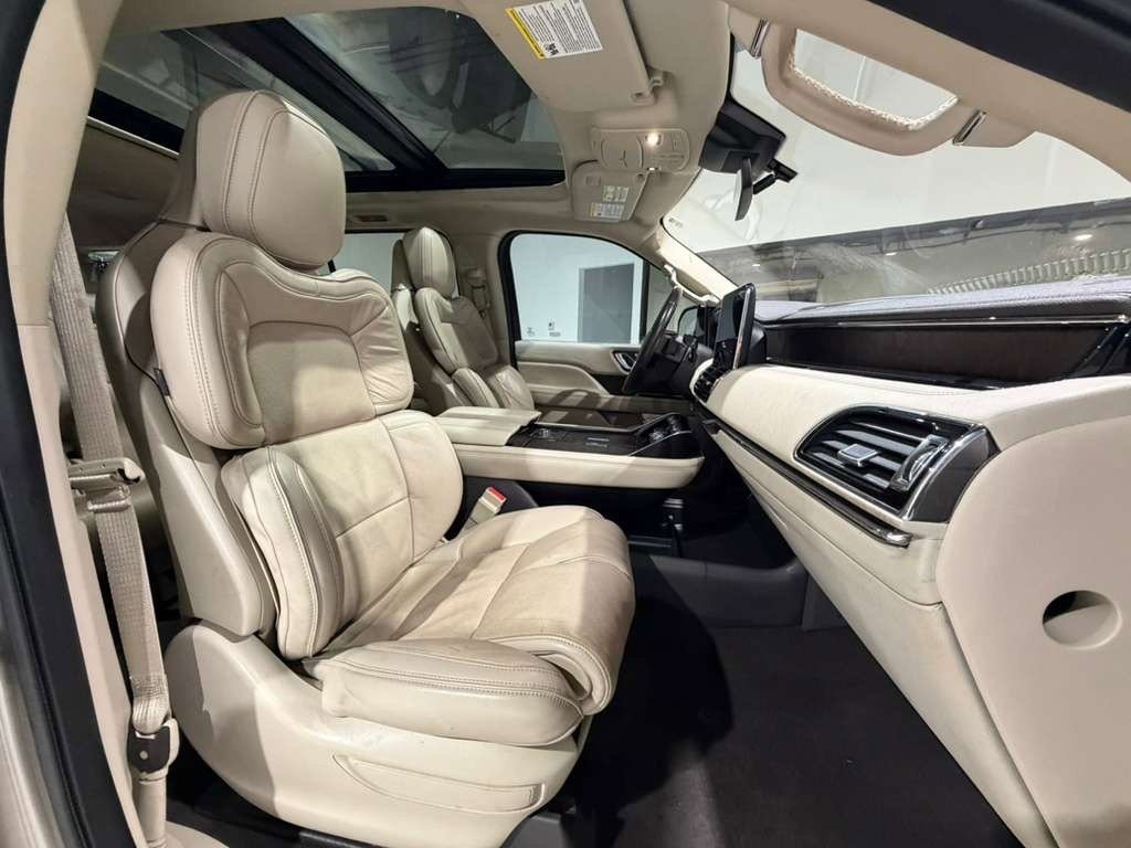 Used 2019 Lincoln Navigator L Reserve w/ Cargo Package image 22
