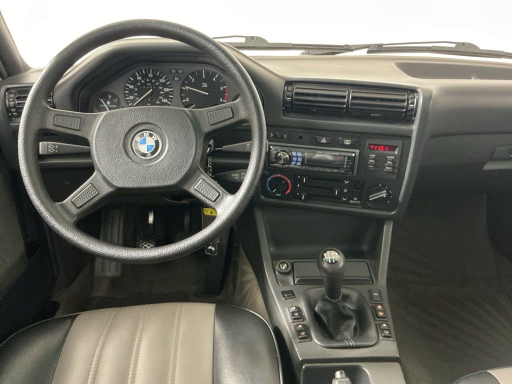Used 1988 BMW 325 Sedan image 9