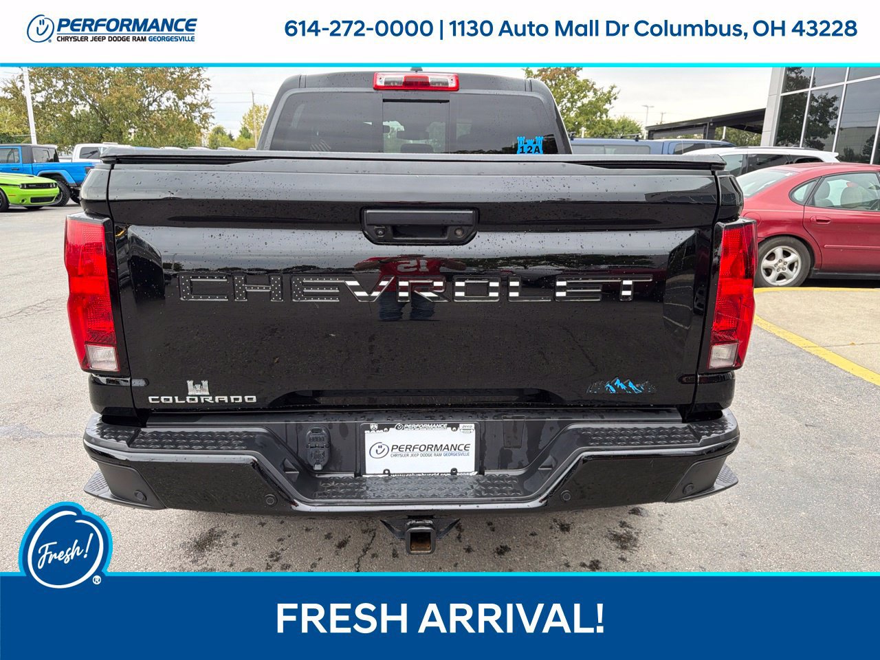 Used 2024 Chevrolet Colorado Trail Boss w/ Advanced Trailering Package AWD/4WD image 9