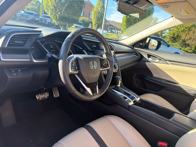 Certified 2020 Honda Civic Touring image 12
