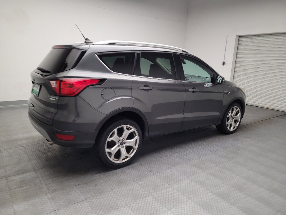 Used 2019 Ford Escape Titanium FWD image 10