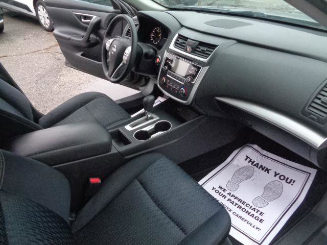 Used 2016 Nissan Altima 2.5 S w/ Power Driver Seat Package image 24