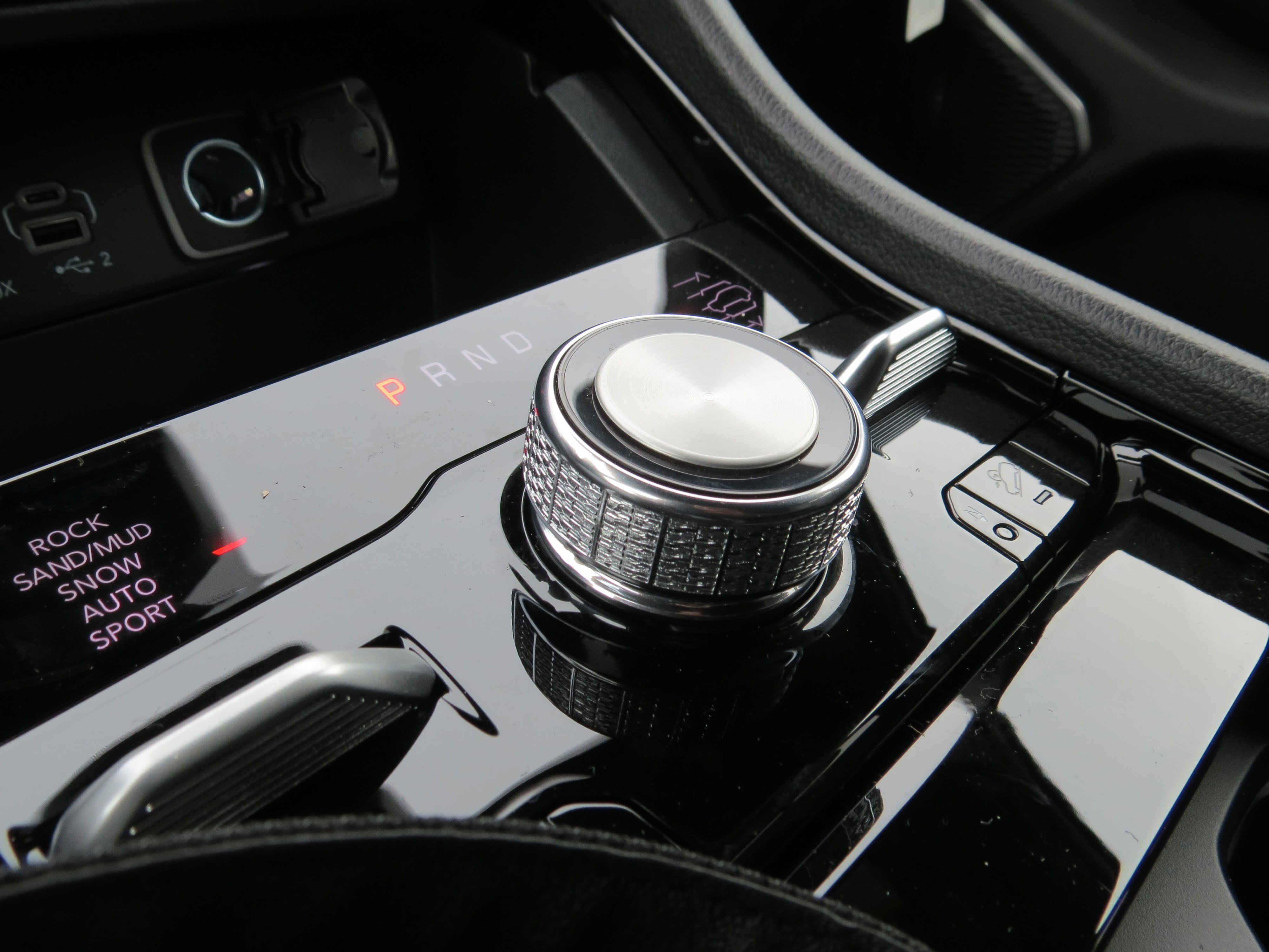 New 2025 Jeep Grand Cherokee Summit image 28