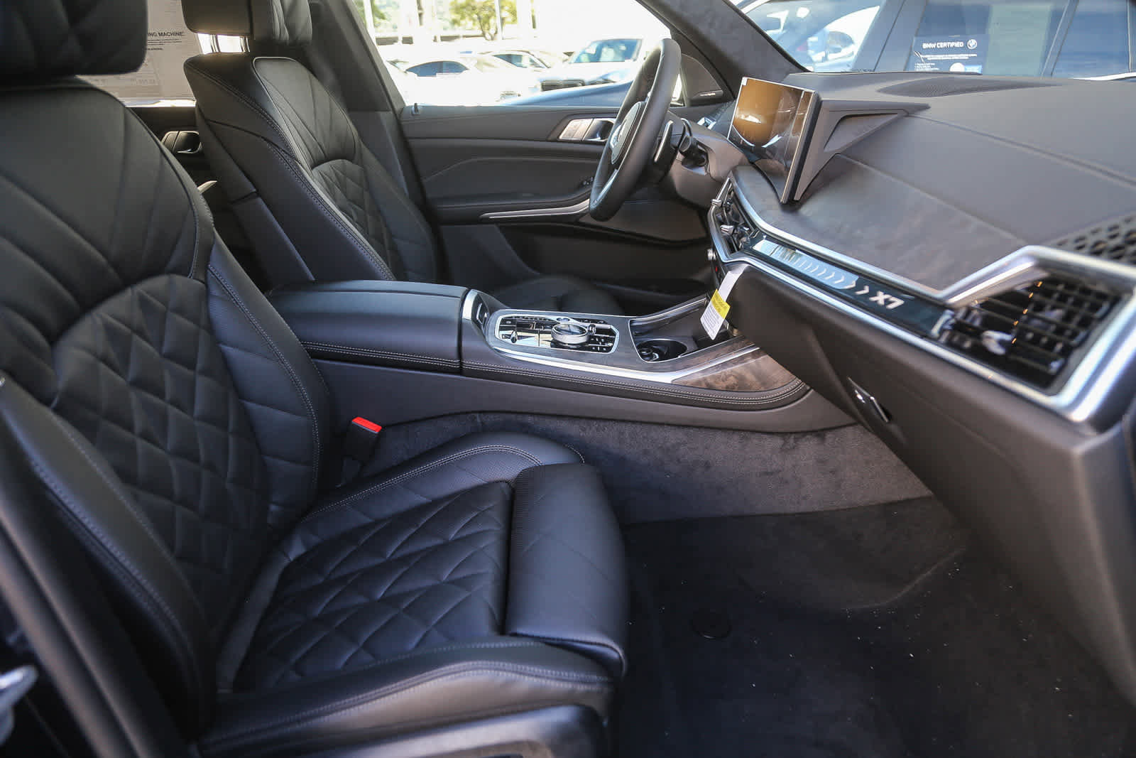 New 2026 BMW X7 xDrive40i w/ M Sport Package image 13