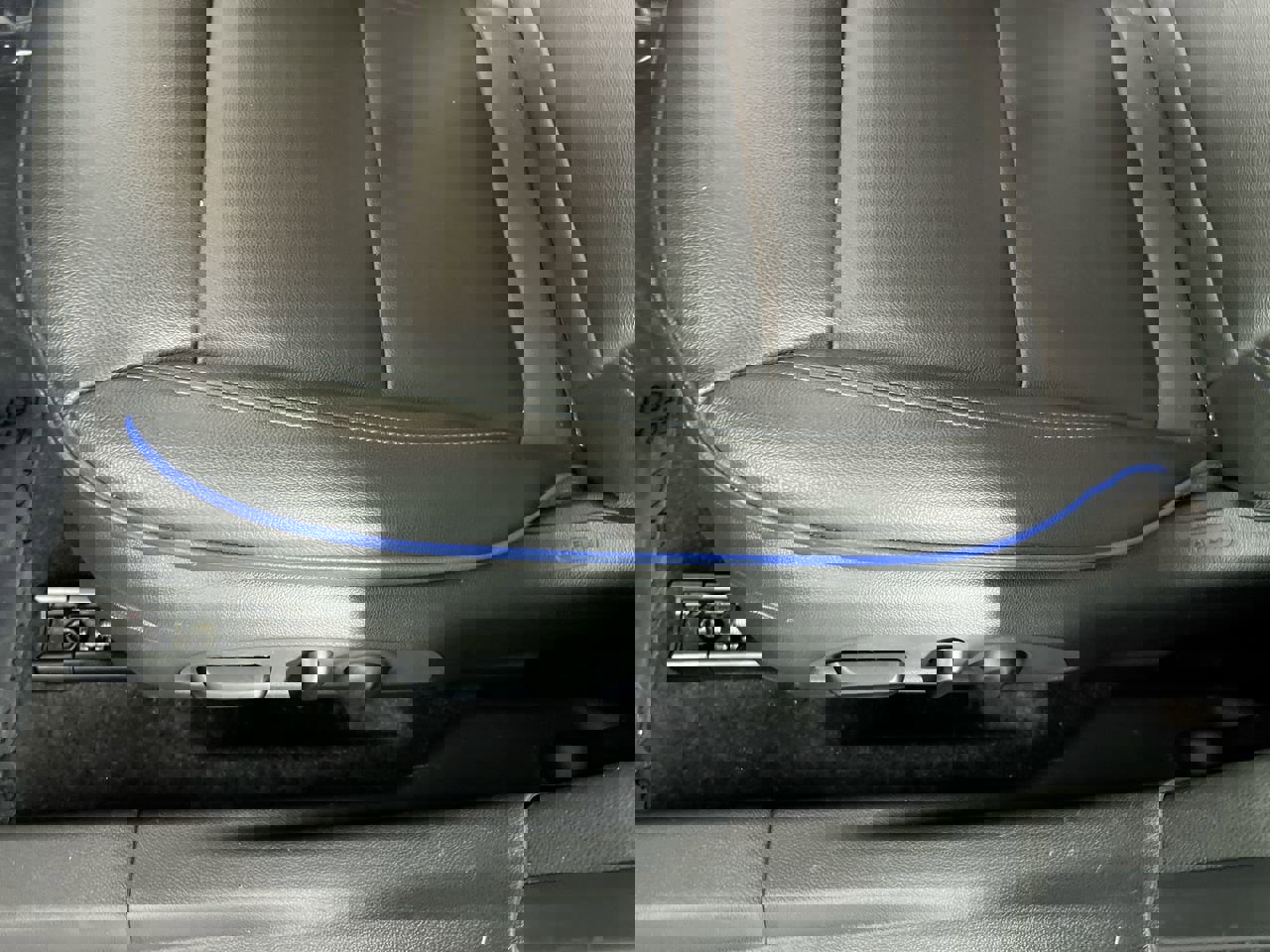 Used 2024 Buick Envista Sport Touring w/ Convenience I Package image 13