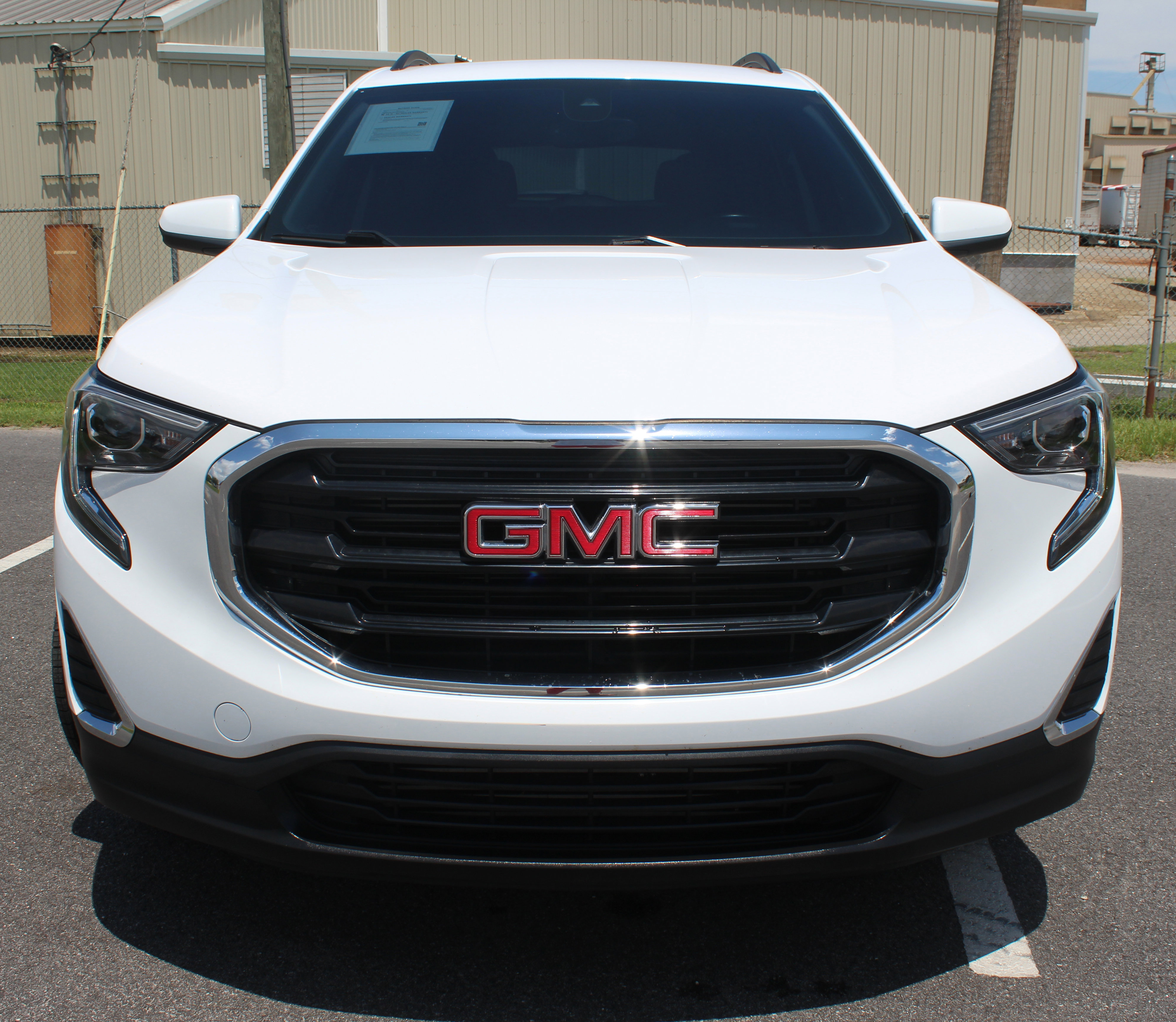 Used 2021 GMC Terrain SLE w/ Driver Convenience Package image 12