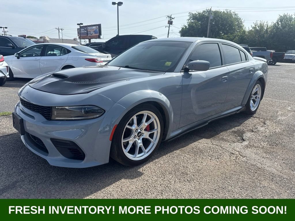 Used 2022 Dodge Charger R/T w/ Plus Group RWD image 5