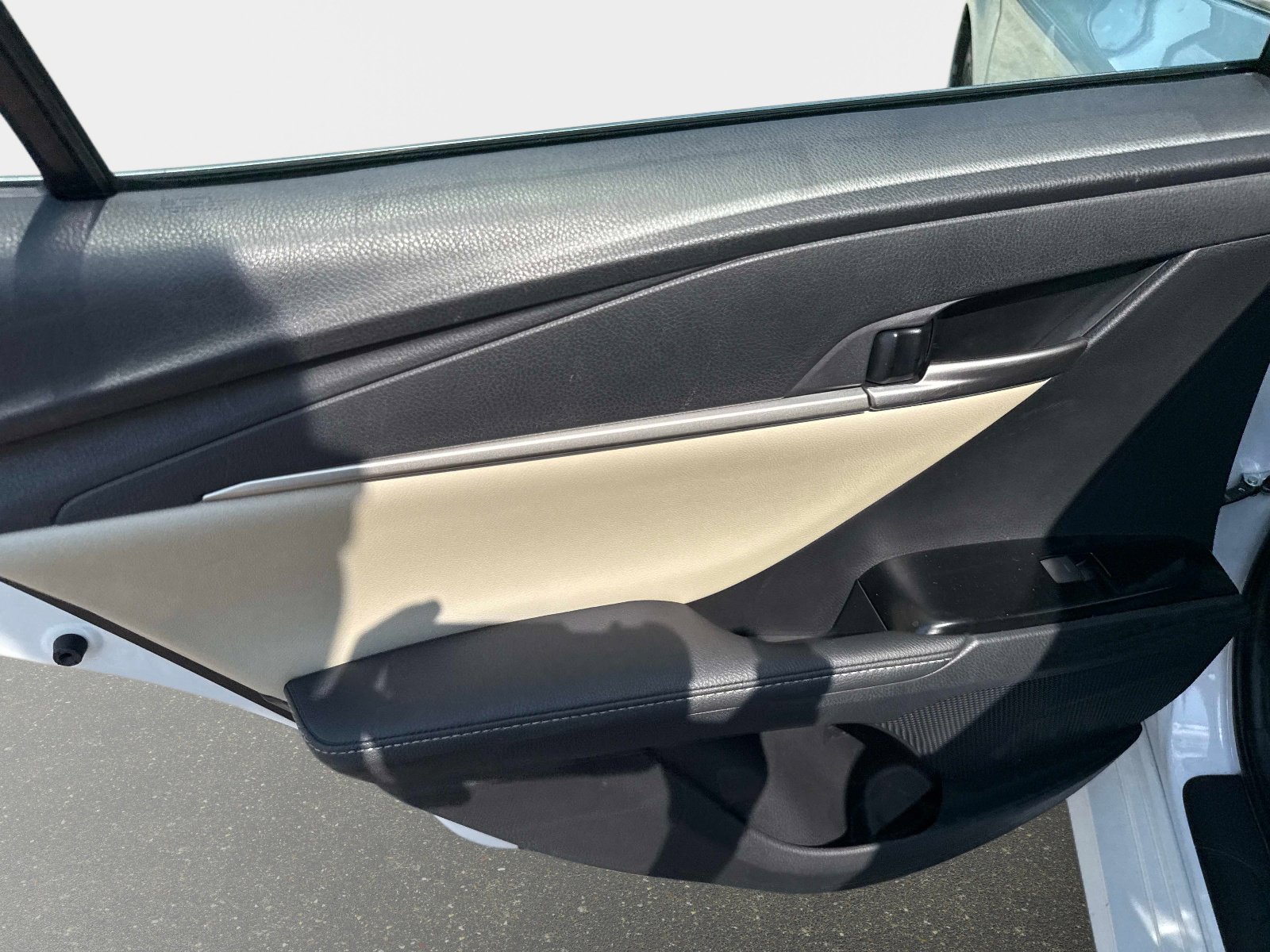 Used 2026 Toyota Camry XLE FWD image 12