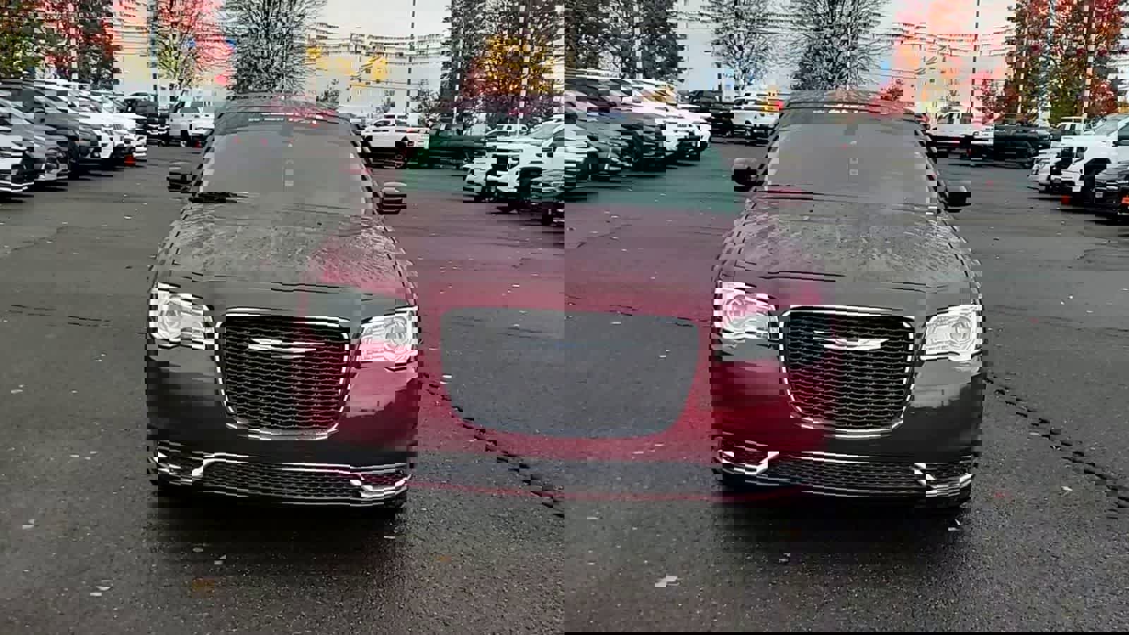 Used 2016 Chrysler 300 Limited image 3