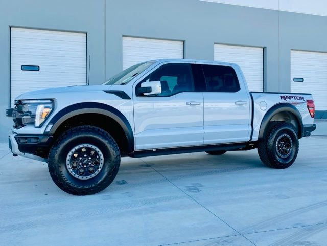 Used 2025 Ford F150 Raptor image 1