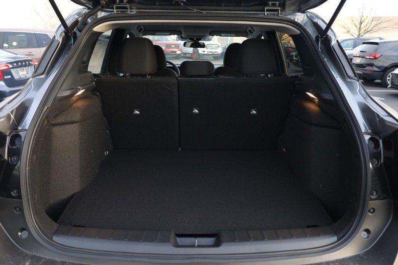 New 2026 Nissan Kicks SV w/ Cold Weather Package image 7