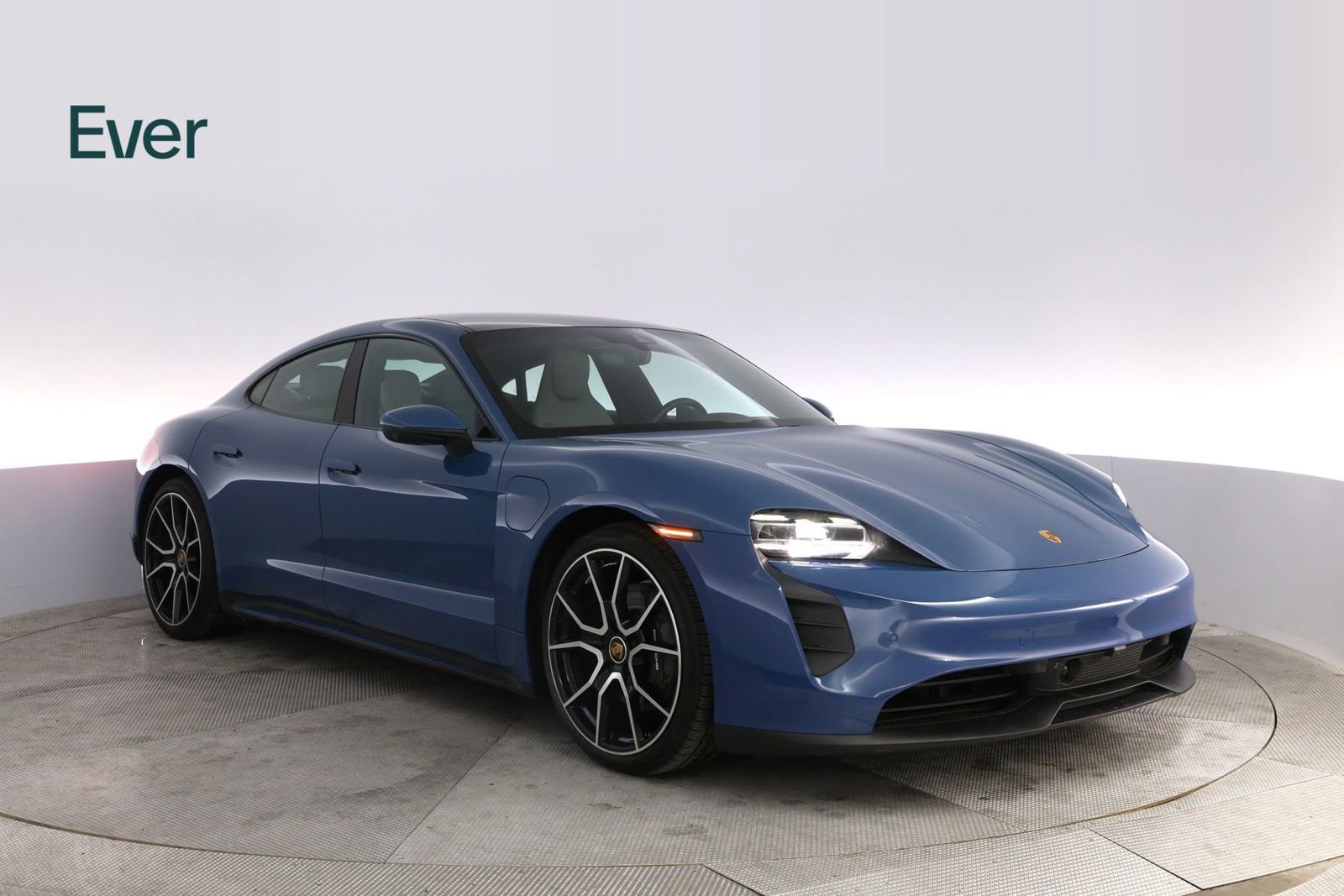 Used 2023 Porsche Taycan Base w/ Premium Package image 13