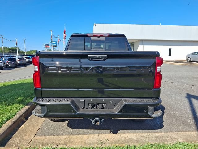 Used 2025 Chevrolet Silverado 1500 ZR2 w/ Technology Package AWD/4WD image 10