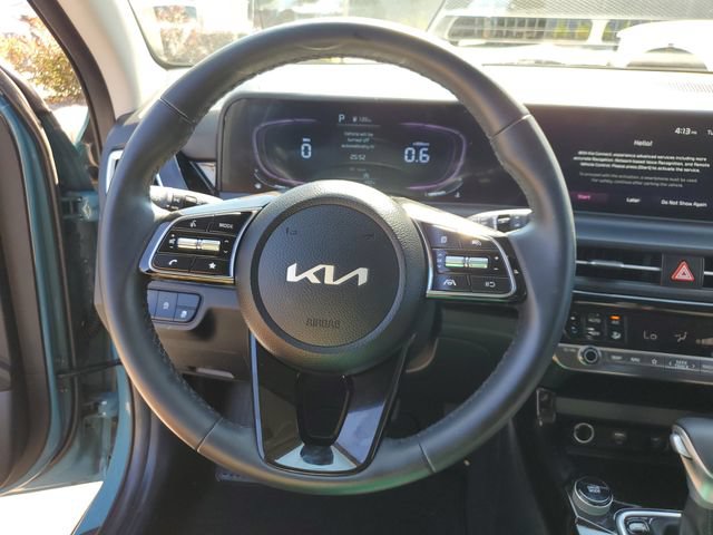 Certified 2025 Kia Seltos S FWD image 28