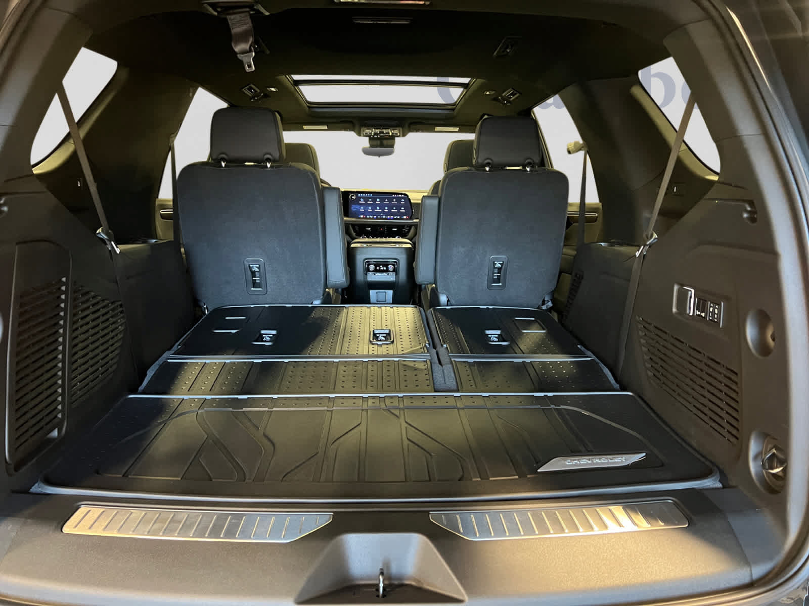 New 2026 Chevrolet Tahoe High Country w/ Sun And Tow Package AWD/4WD image 7