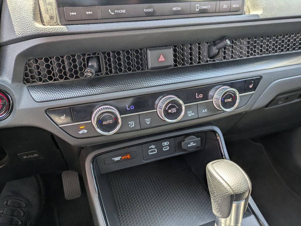 Used 2025 Honda CR-V EX image 21