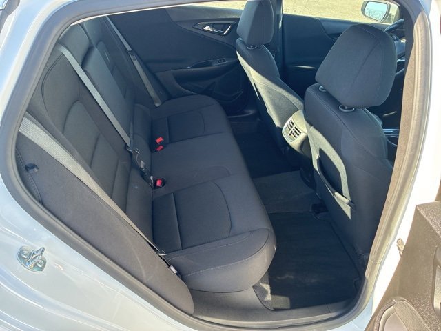 Used 2025 Chevrolet Malibu LT image 25