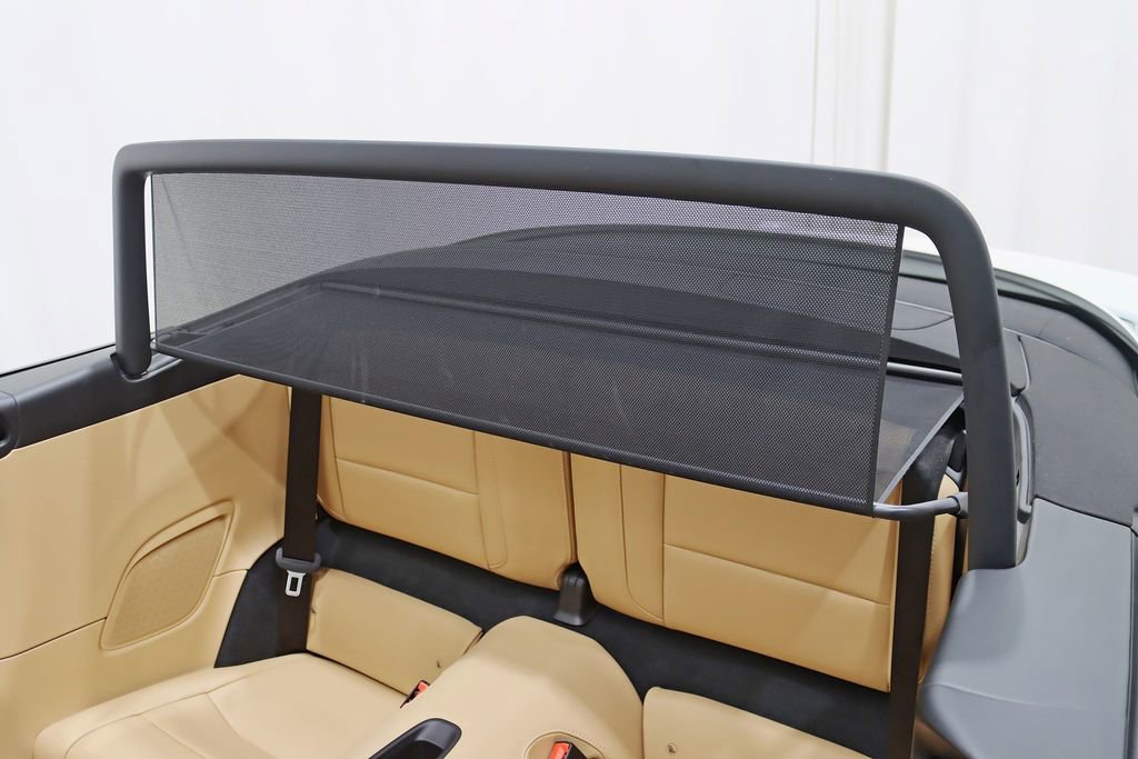 Used 2018 Porsche 911 Turbo image 32