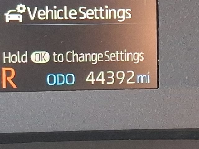 Used 2025 Toyota Corolla LE FWD image 17