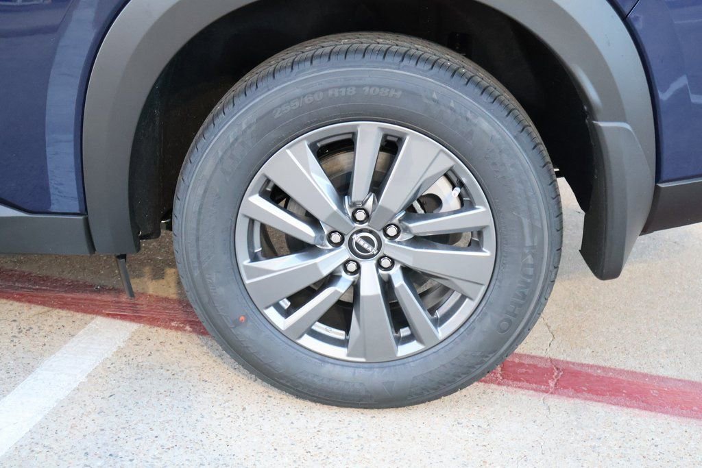 New 2026 Nissan Pathfinder SV image 9