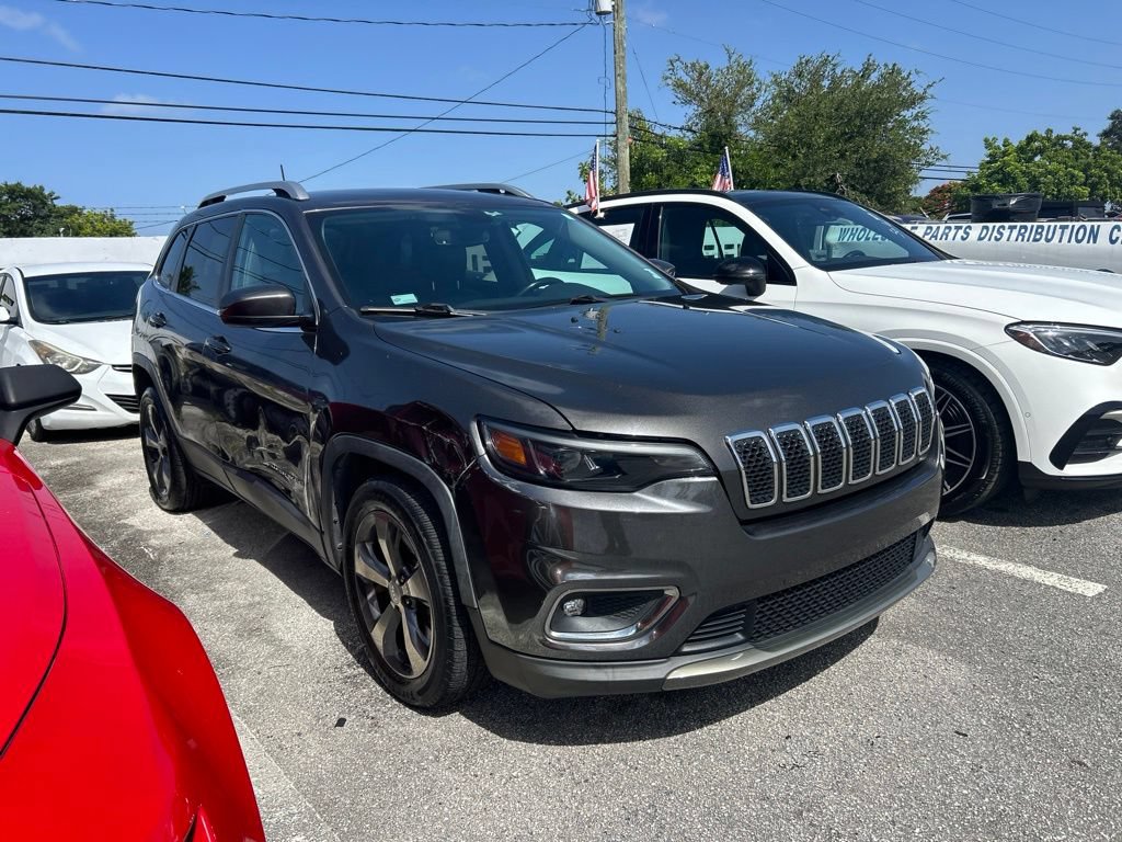 Used 2019 Jeep Cherokee Limited FWD image 2