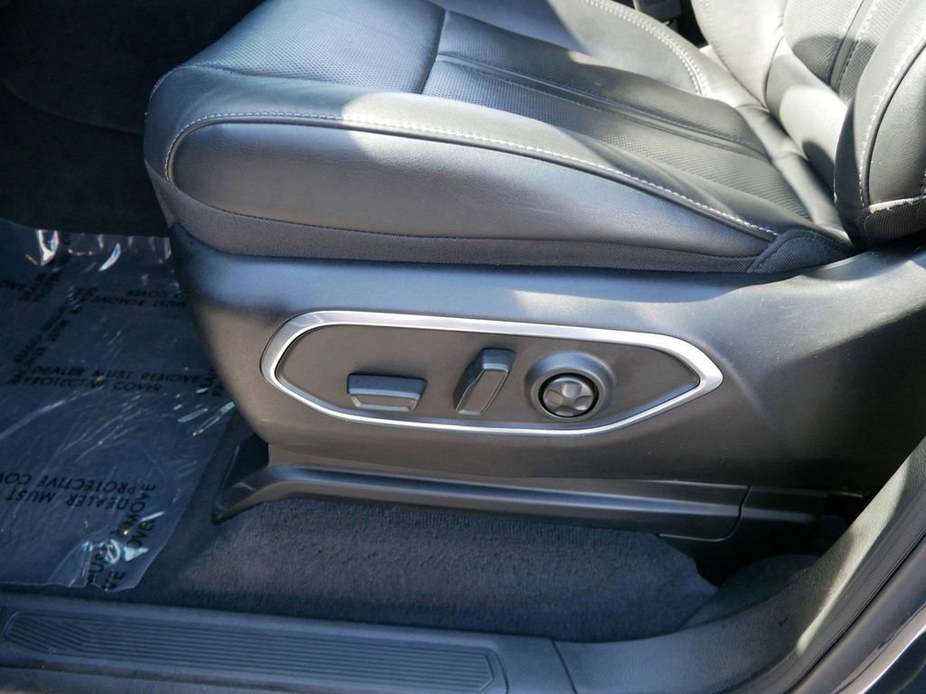 Used 2023 Jeep Wagoneer Series III w/ Flexible Seating Group image 8