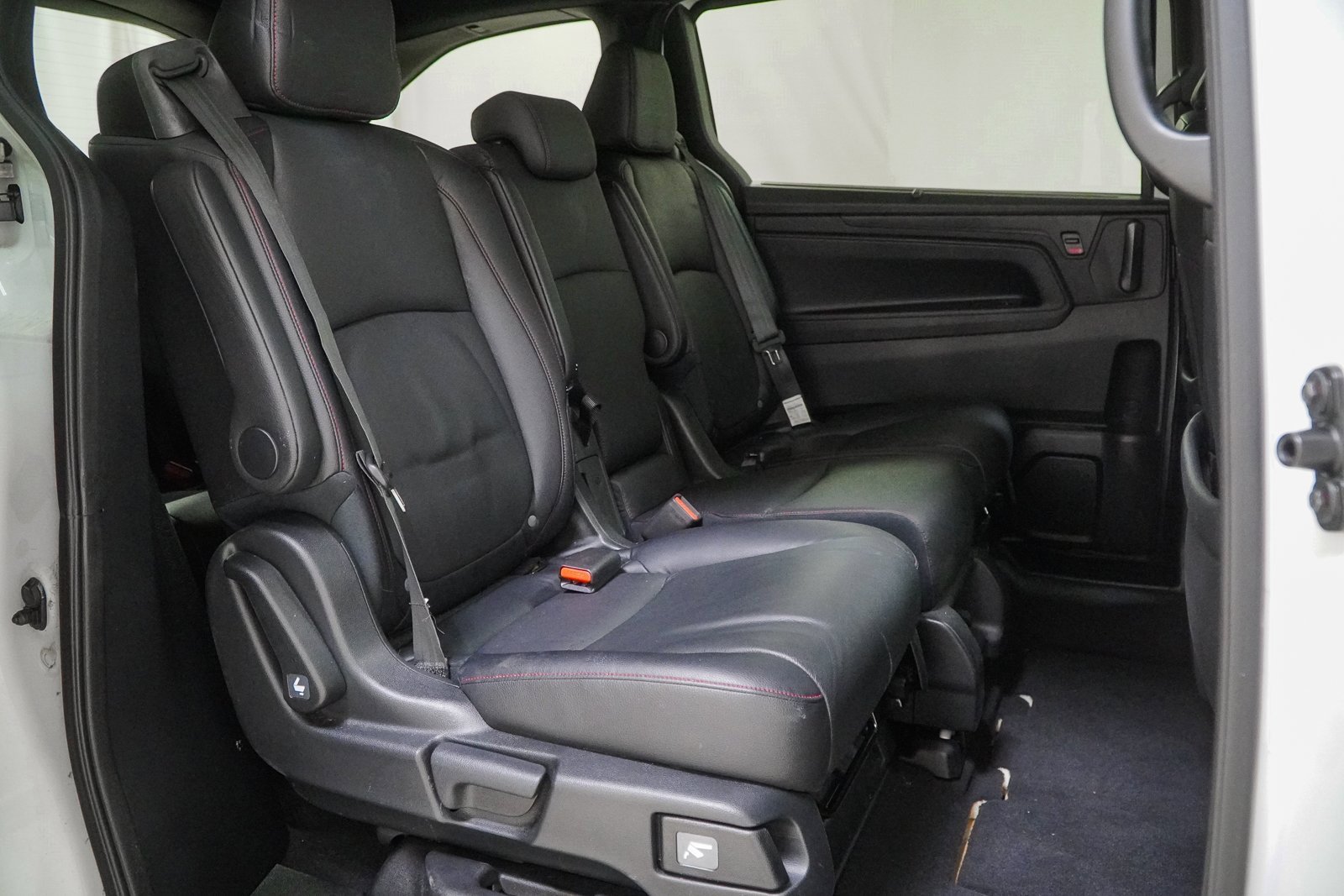 Certified 2024 Honda Odyssey Sport image 44