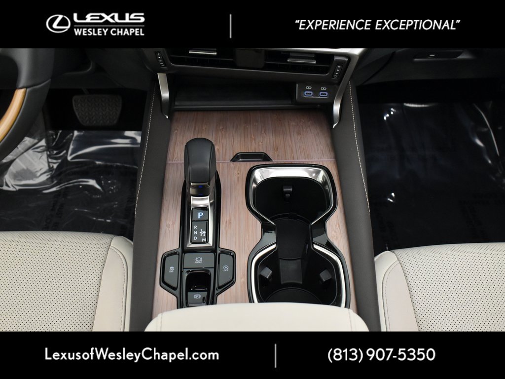 Used 2024 Lexus RX 350 Premium image 32