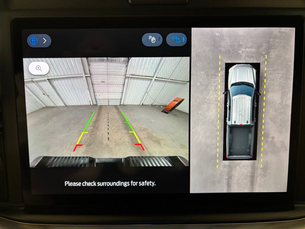 Used 2025 Ford F350 King Ranch w/ FX4 Off-Road Package image 14