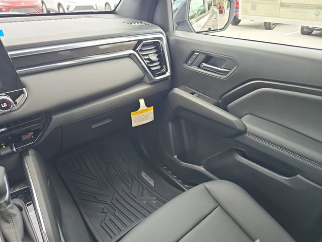 New 2026 GMC Canyon Elevation w/ Convenience Package RWD image 16