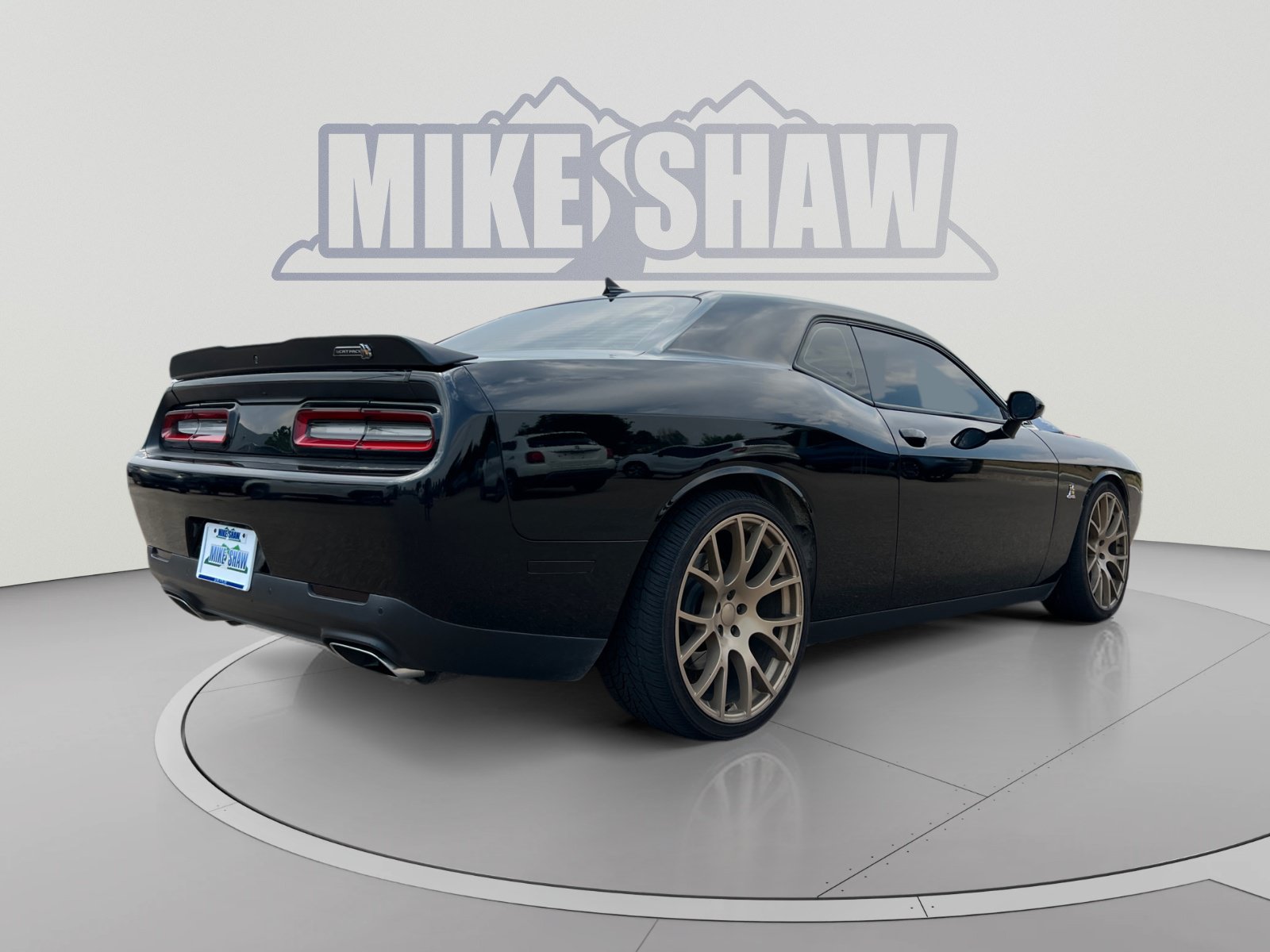 Used 2016 Dodge Challenger R/T Scat Pack w/ Leather Interior Group RWD image 5