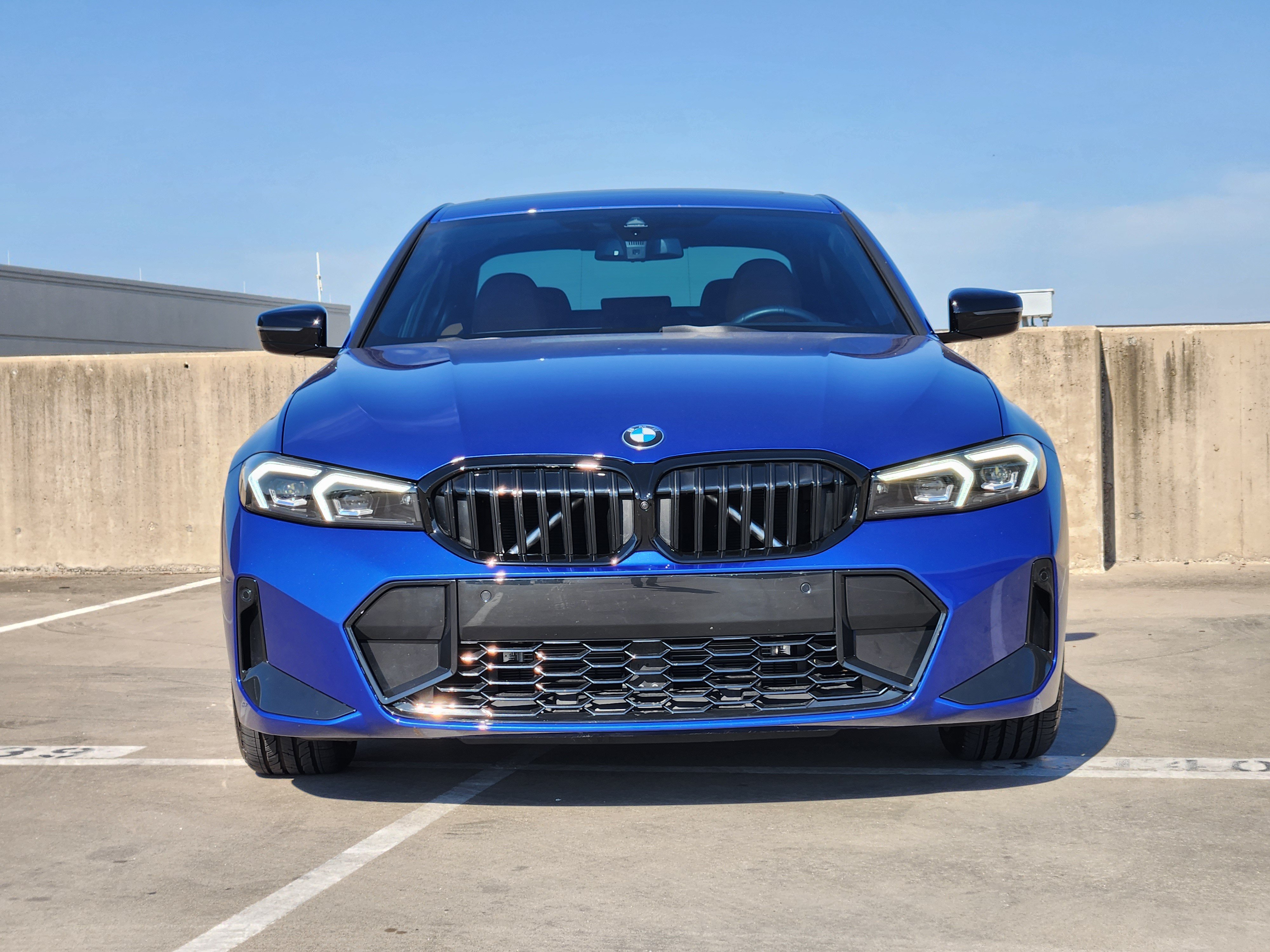 Used 2026 BMW 330i Sedan w/ M Sport Package RWD image 11