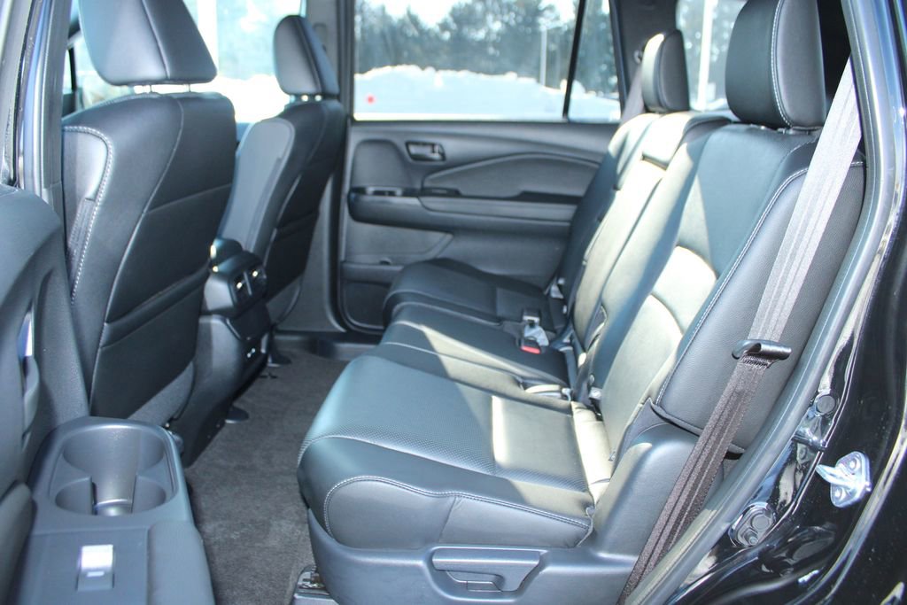 Certified 2024 Honda Passport EX-L image 16