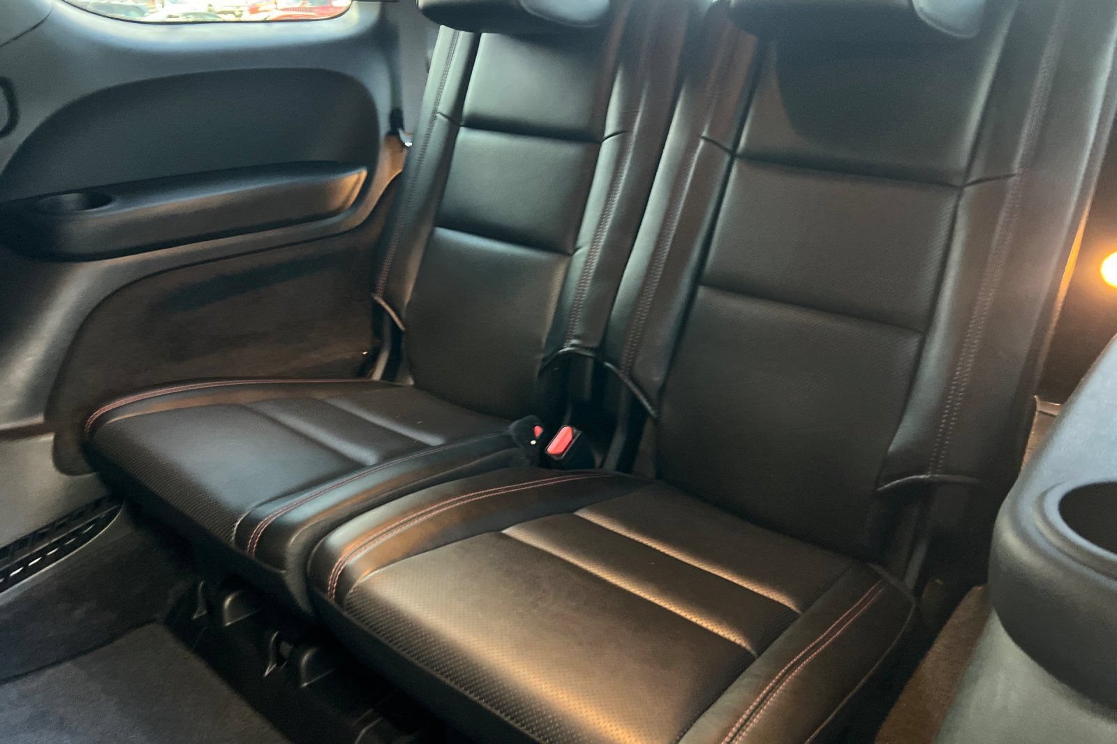 Used 2021 Dodge Durango R/T w/ Technology Group AWD/4WD image 15