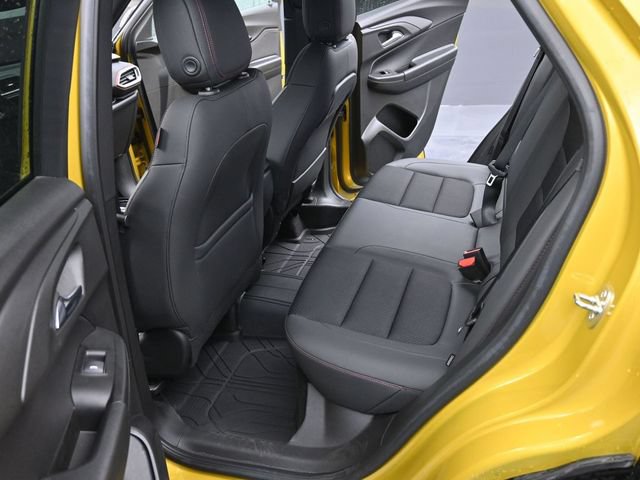 Used 2023 Chevrolet TrailBlazer RS w/ Sun and Liftgate Package AWD/4WD image 10