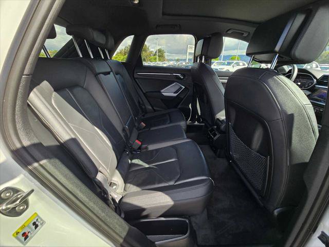 Used 2025 Audi Q3 2.0T Premium w/ Convenience Package AWD/4WD image 13