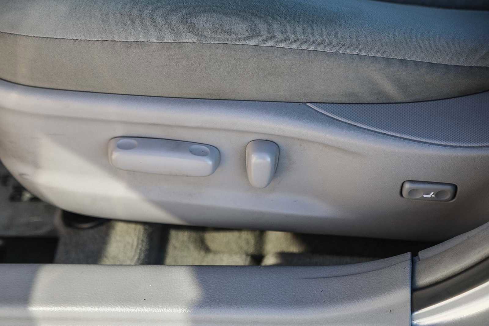 Used 2007 Toyota Camry LE image 14