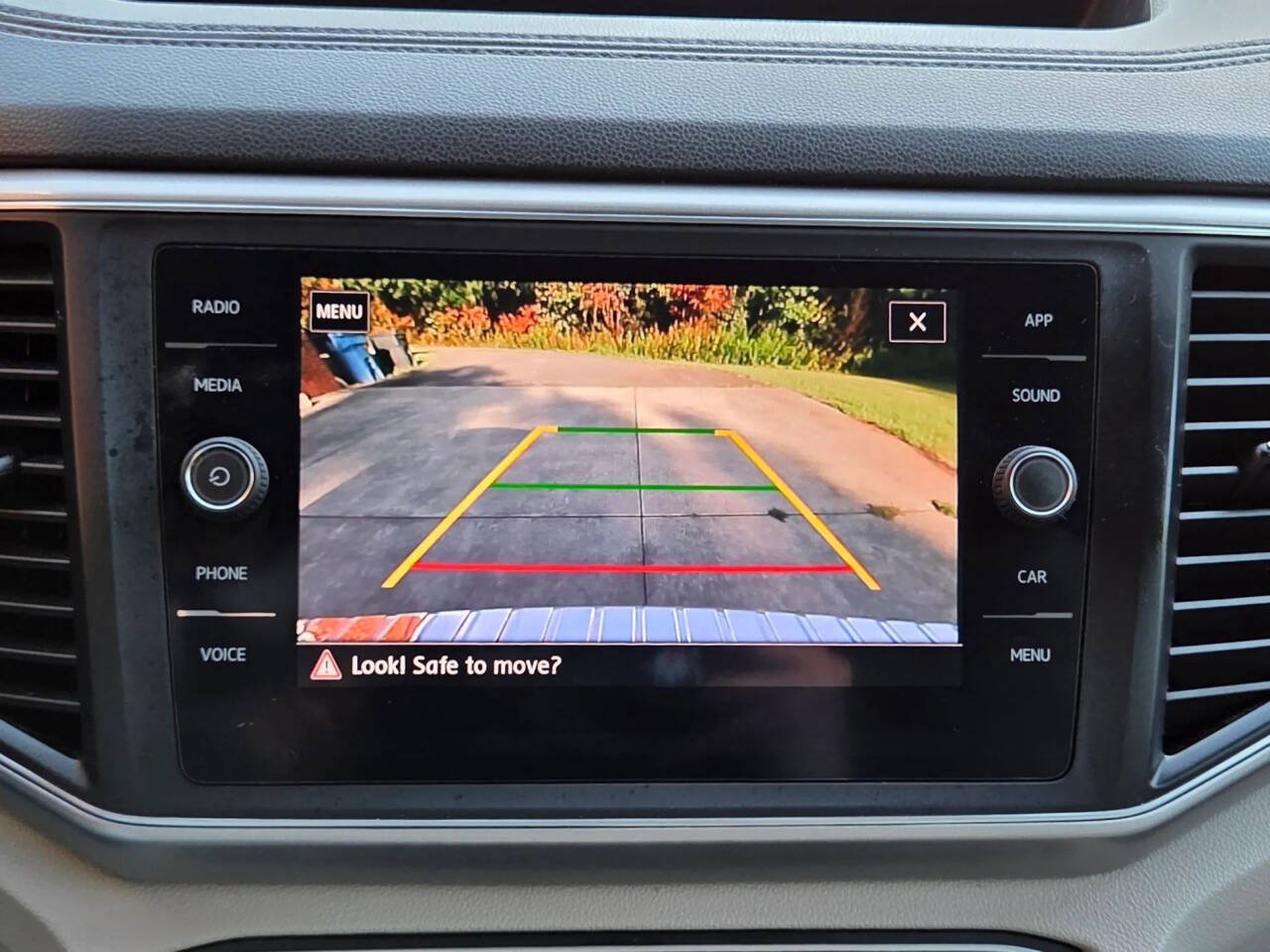 Used 2019 Volkswagen Atlas SE AWD/4WD image 18
