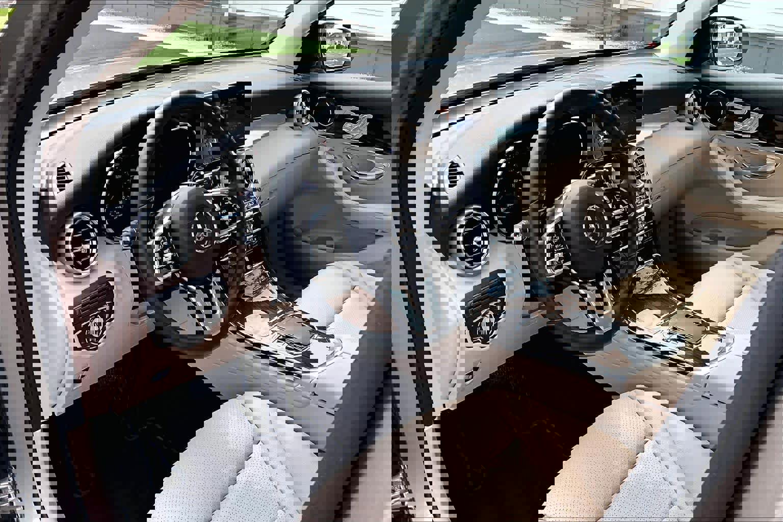 Used 2022 Mercedes-Benz GLC 300 image 17