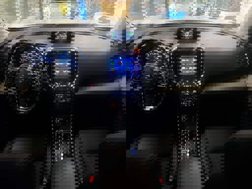 Used 2021 Subaru Ascent Limited w/ Technology Package image 17