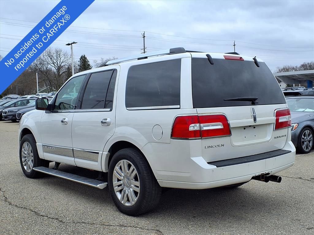 Used 2014 Lincoln Navigator Base image 8