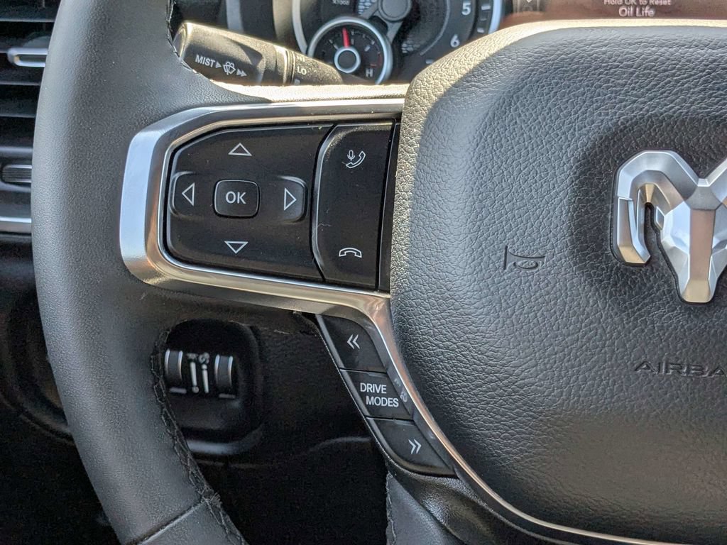 Used 2026 RAM 1500 Laramie AWD/4WD image 23