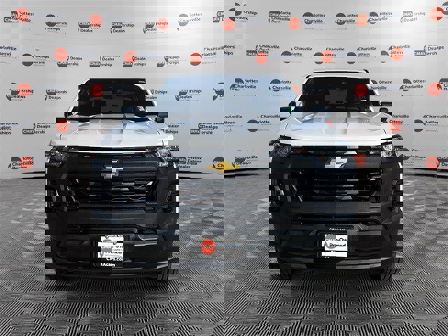 Used 2024 Chevrolet Colorado W/T image 8