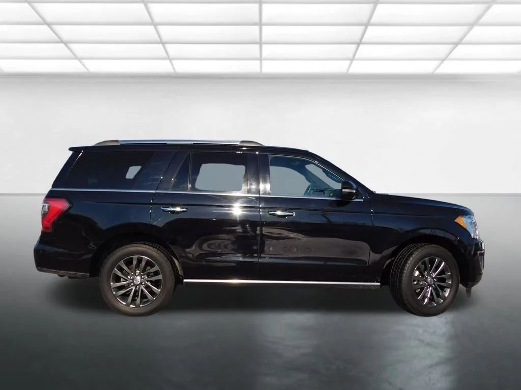 Used 2021 Ford Expedition Limited image 4