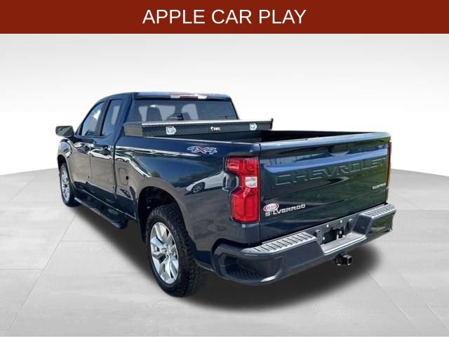 Used 2020 Chevrolet Silverado 1500 Custom w/ Custom Value Package AWD/4WD image 5