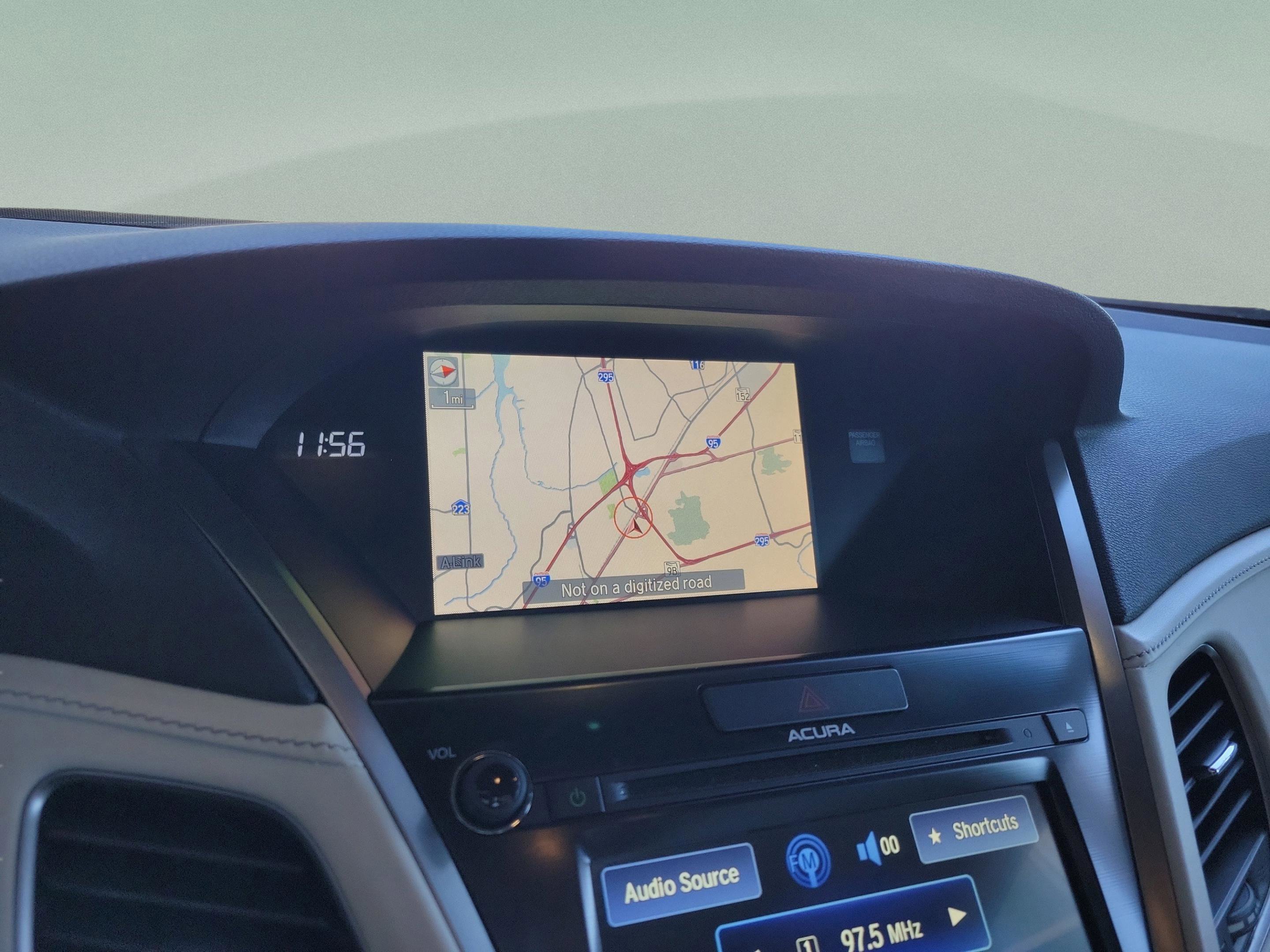 Used 2015 Acura RLX w/ Advance Package image 21