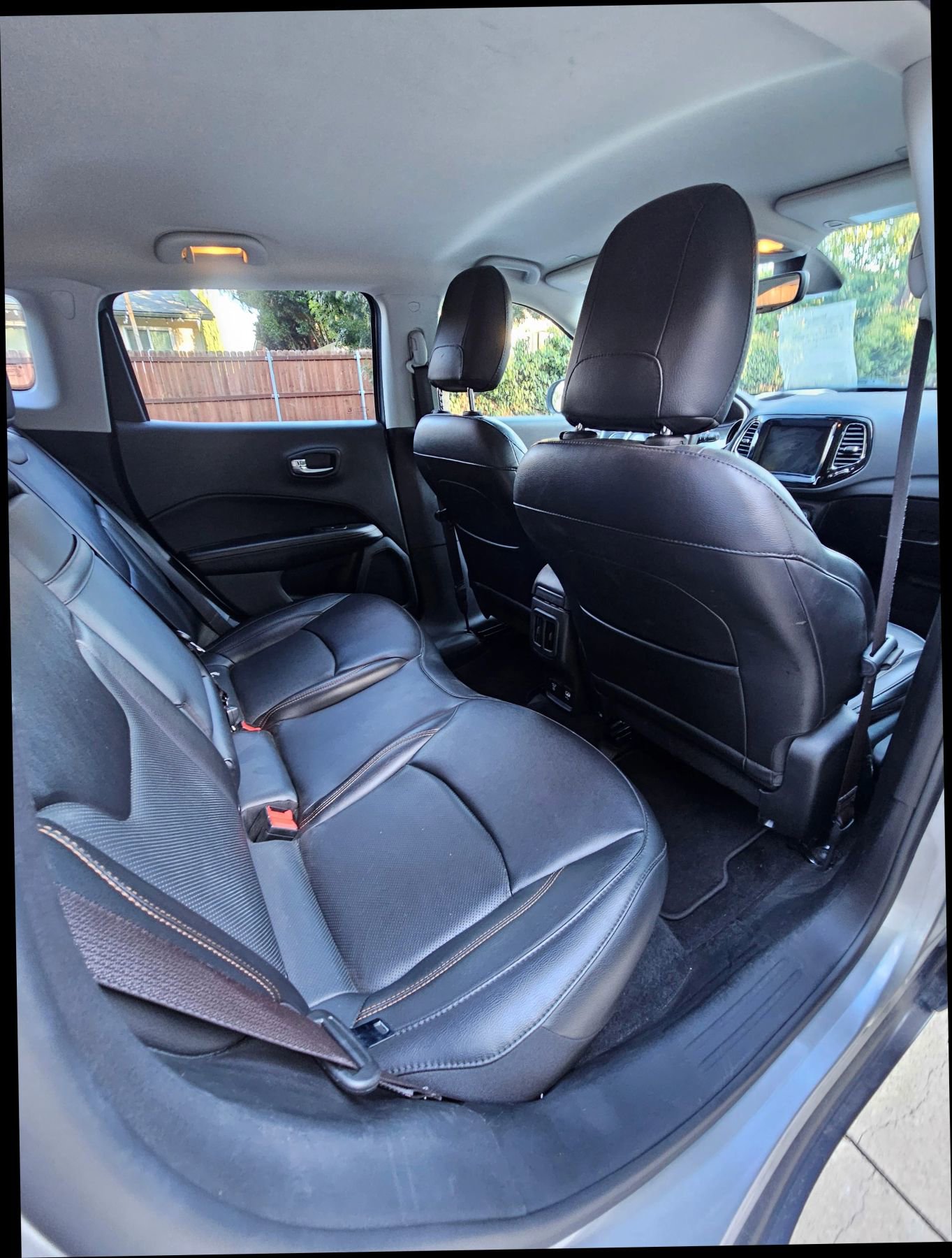 Used 2019 Jeep Compass Limited image 27